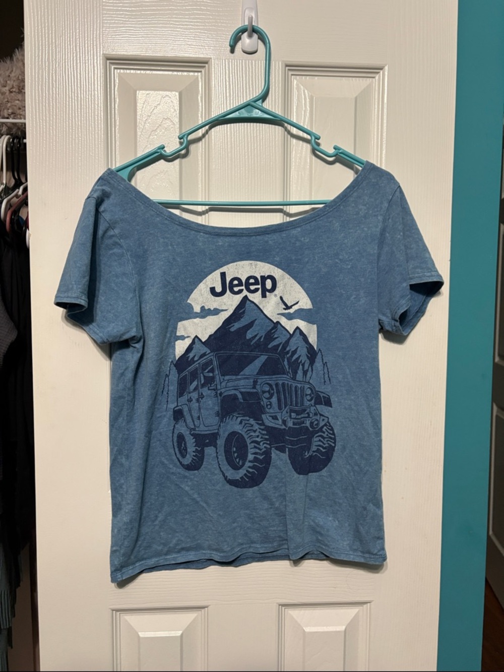 Jeep Light Blue Short Sleeve Tee with Mountain & Jeep Graphic